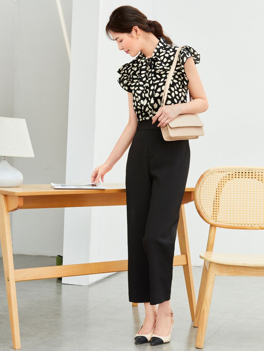 Beatrix - Butterfly Sleeve Top