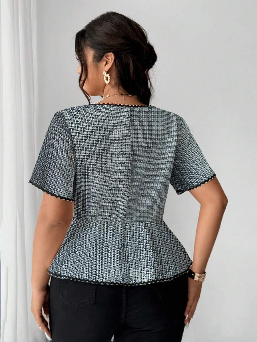 Soraya - Plus Size Blouse with Square Neckline