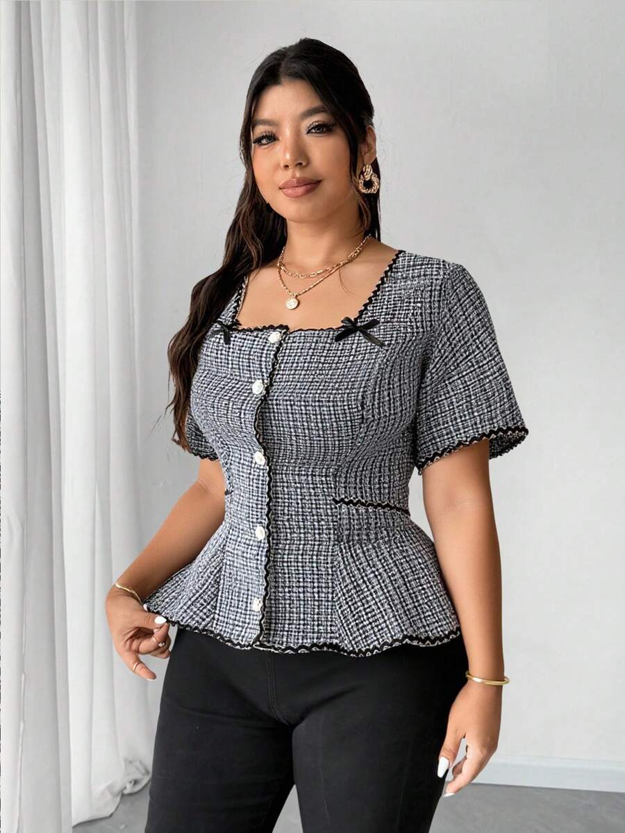 Soraya - Plus Size Blouse with Square Neckline