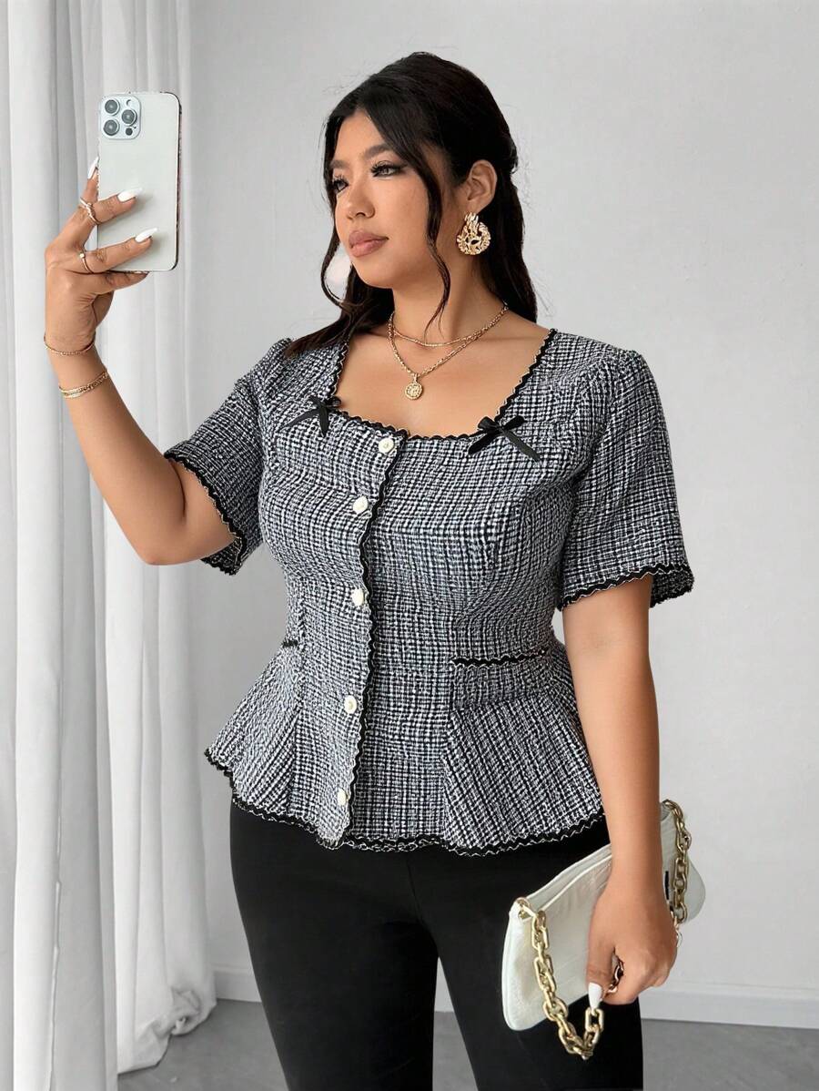 Soraya - Plus Size Blouse with Square Neckline