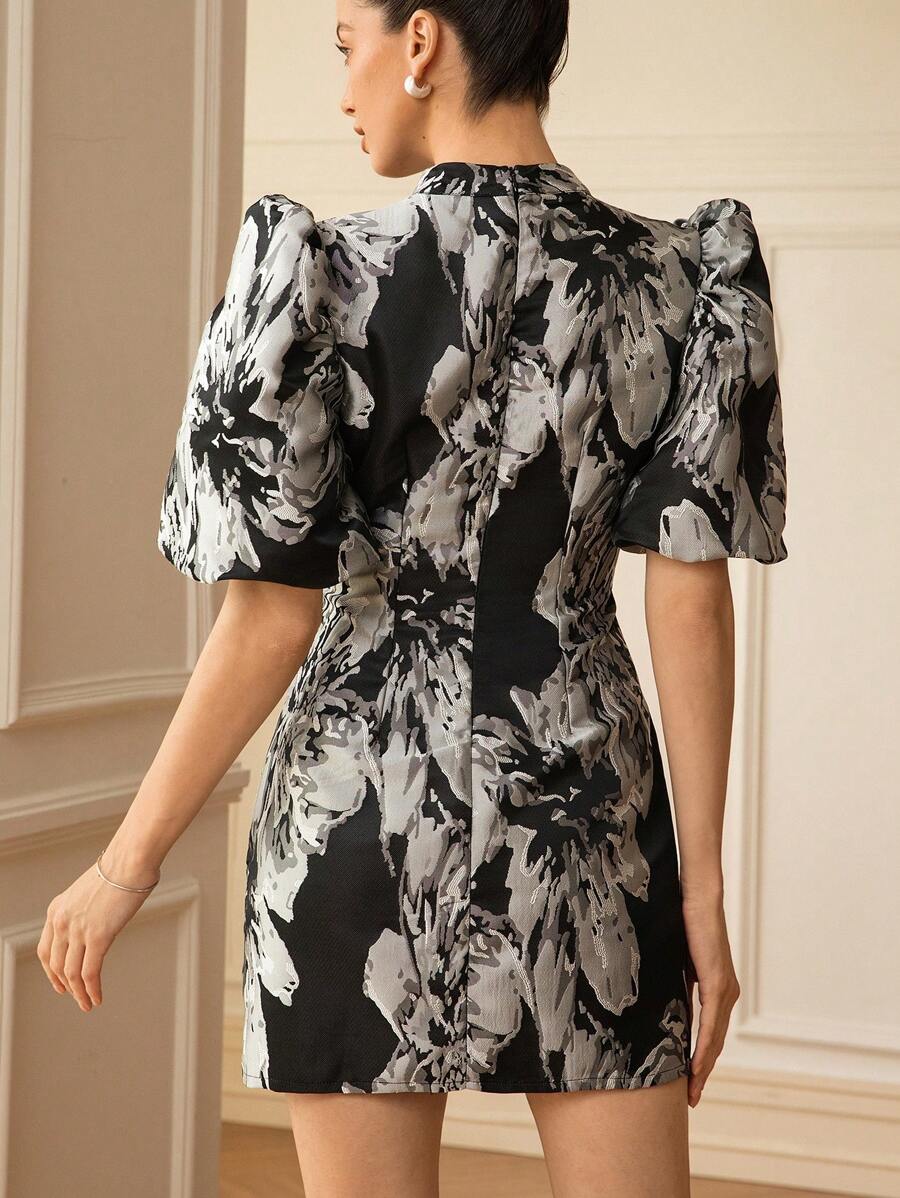 Coralie – Jacquard Dress with Puff Sleeves