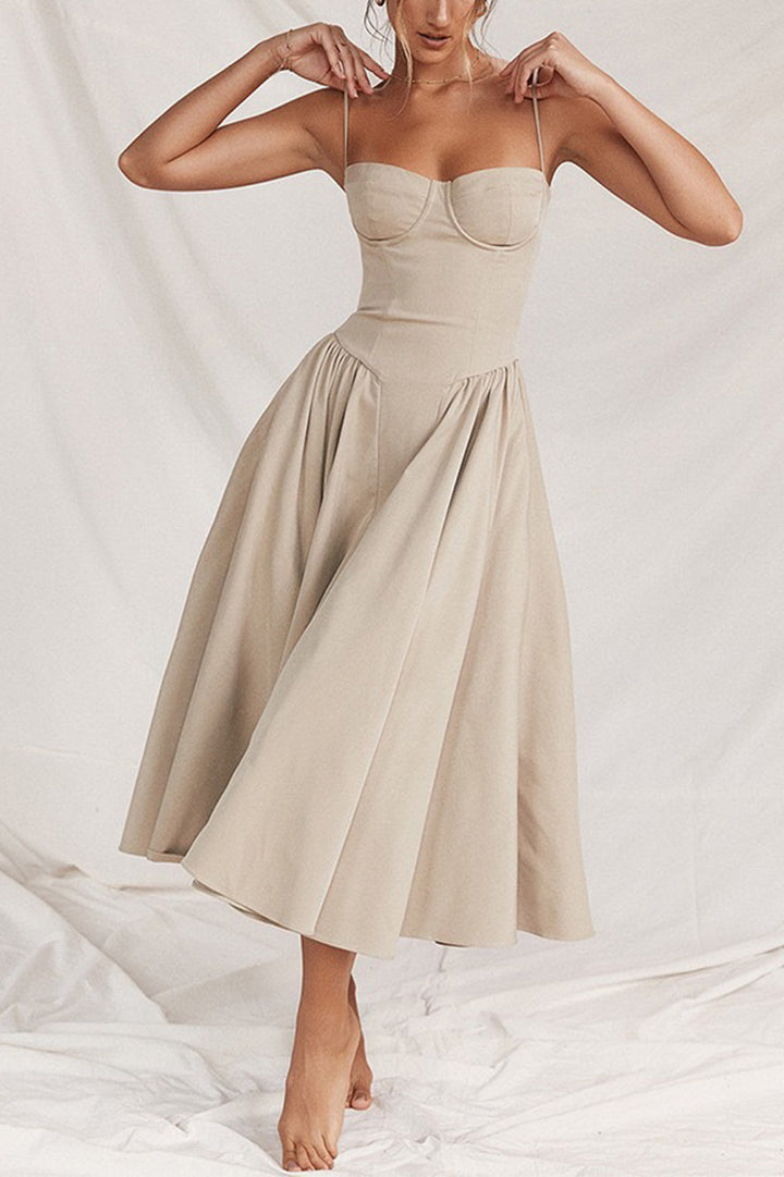 Camila - Sexy Flared Midi Dress