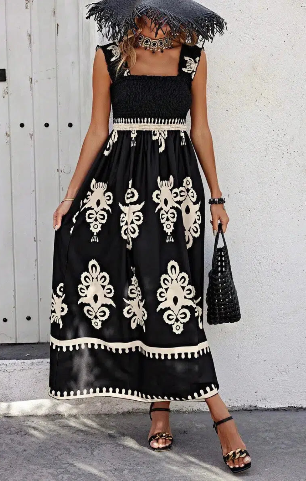Georgia - Square Neck Sleeveless Dress