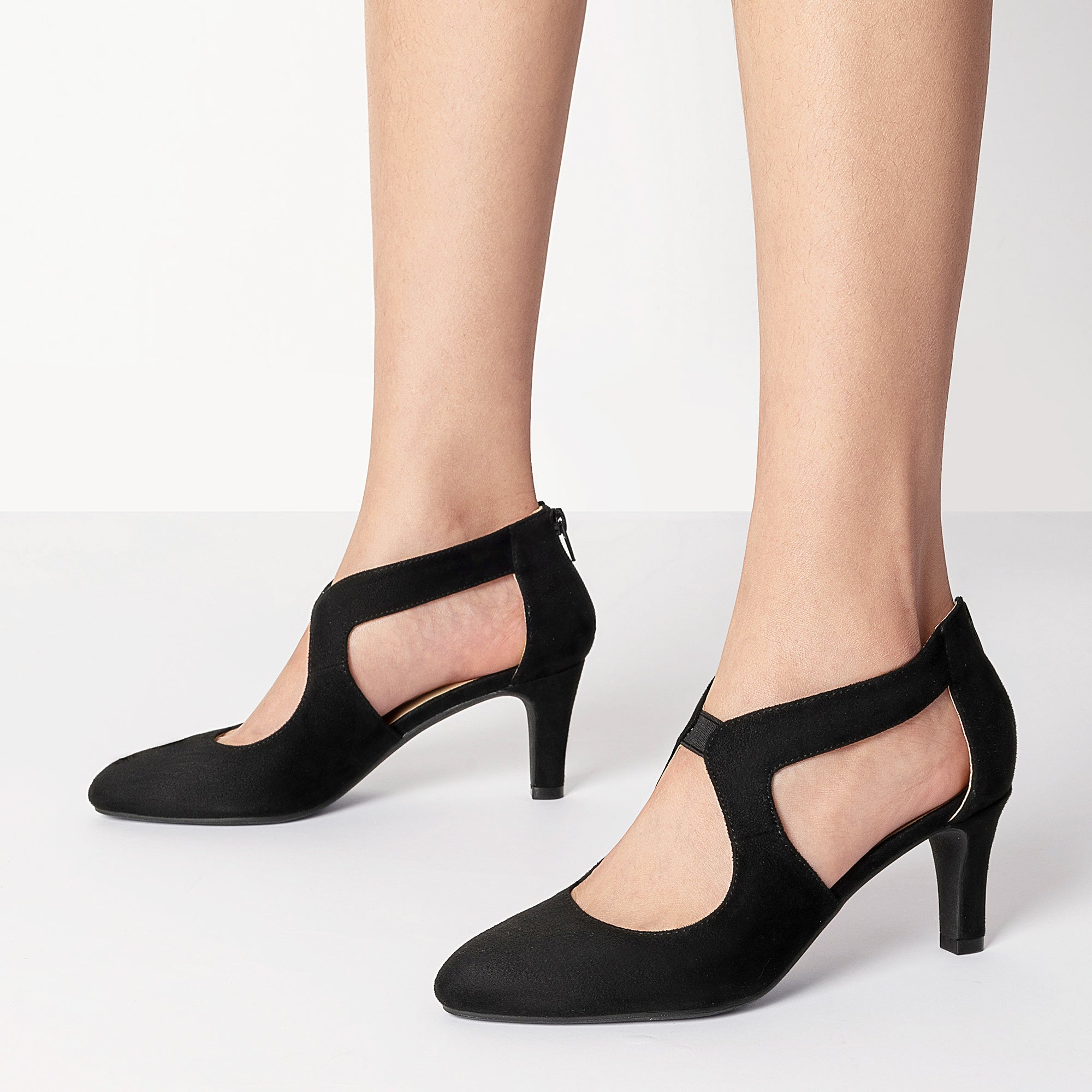 Noa - Pointed Toe Kitten Heels
