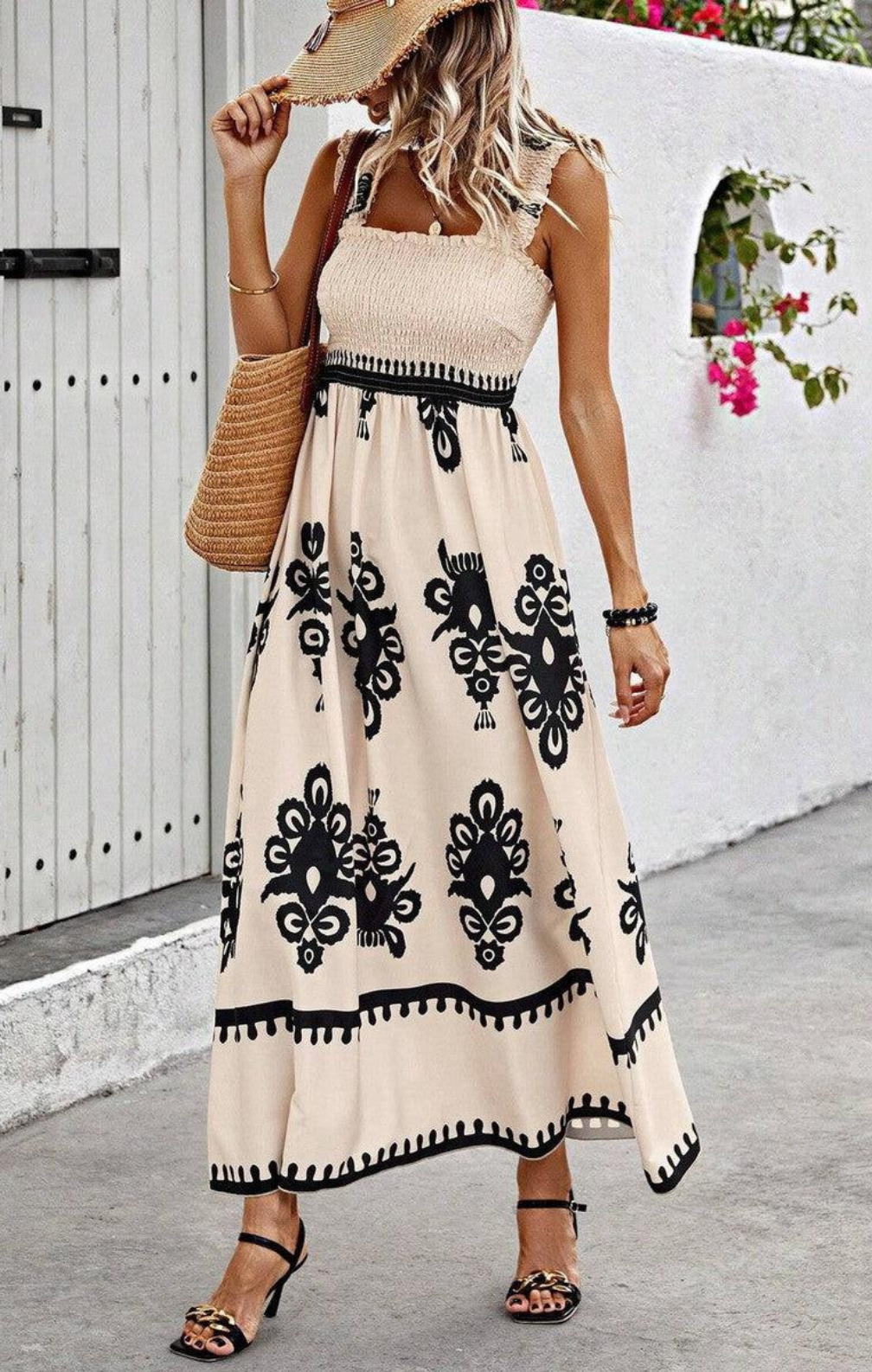 Georgia - Square Neck Sleeveless Dress
