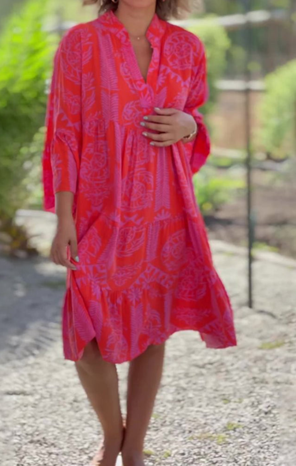 Harriet - Ruffled dress with bell sleeves