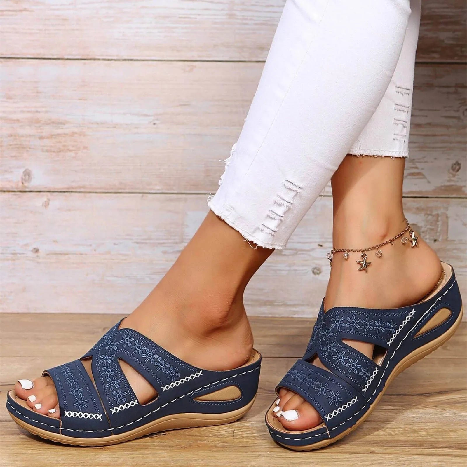 Adalynn - Crystal Clasp Sandals