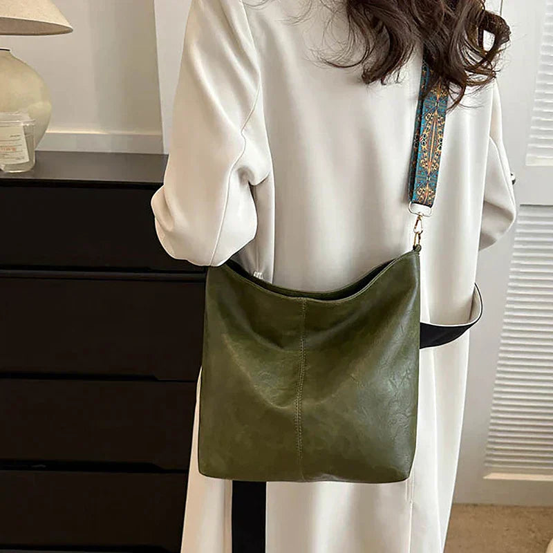 Diana - Leather Crossbody Bag