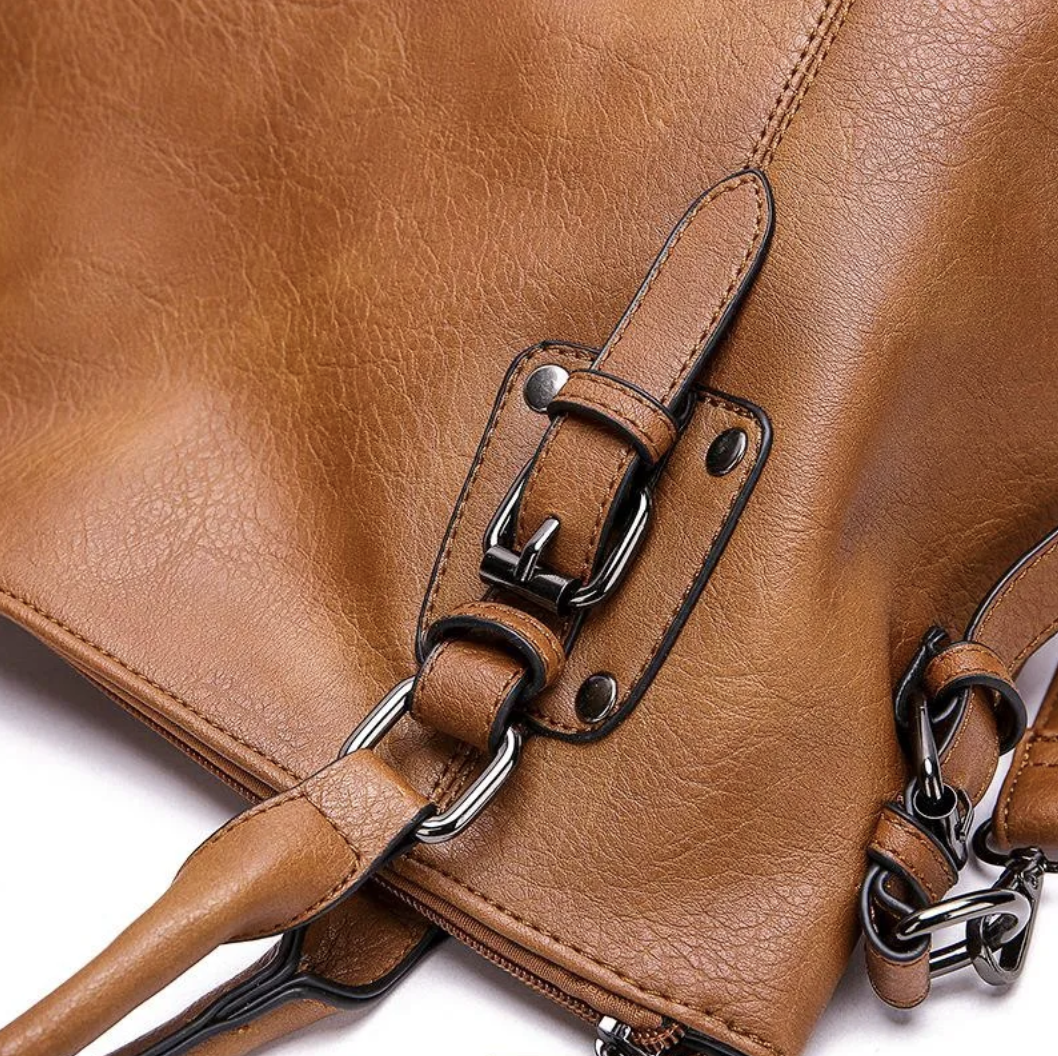 Heidi - Buckle Handbag