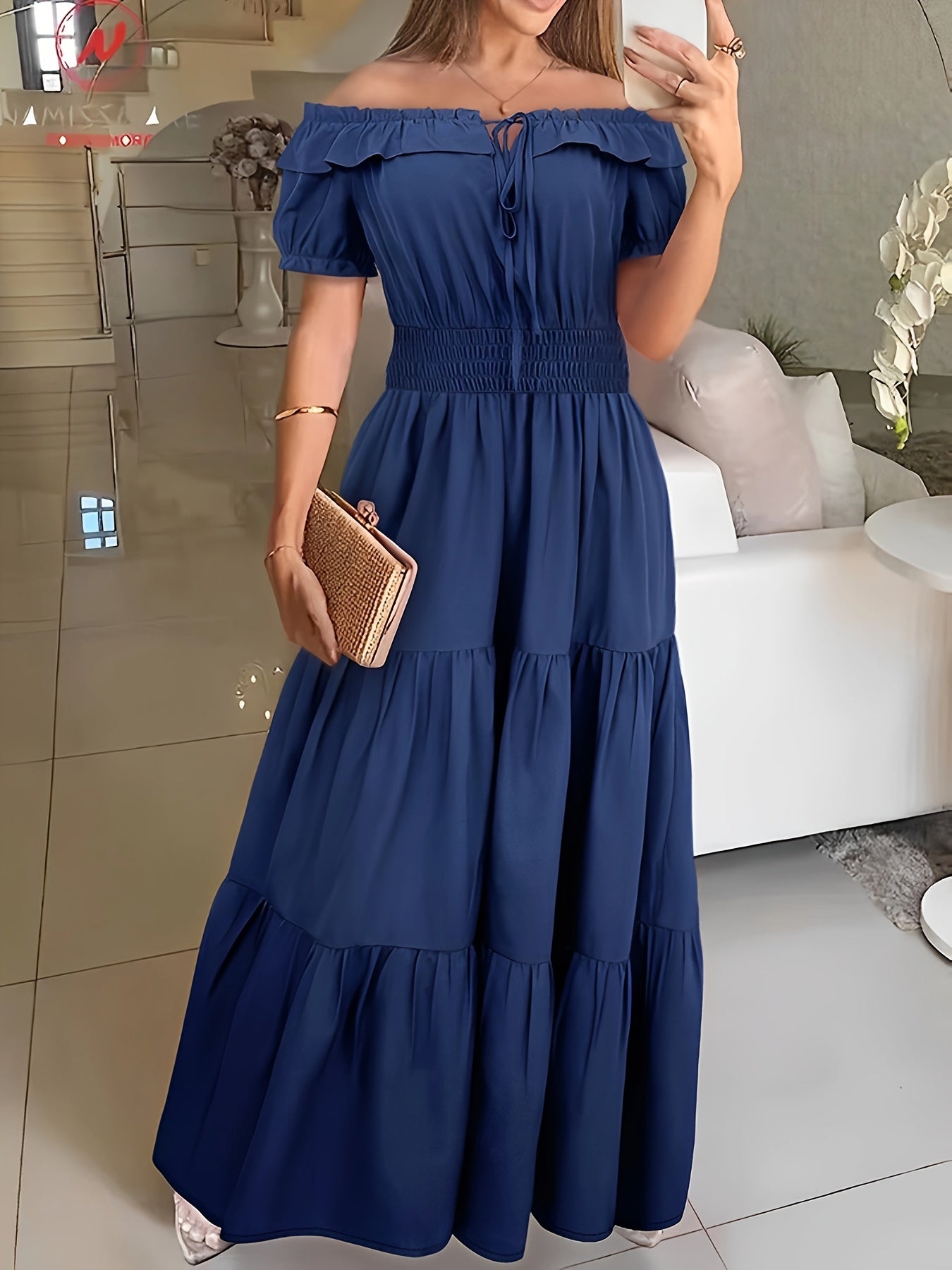 Xael - Dress with Ruffled Hem