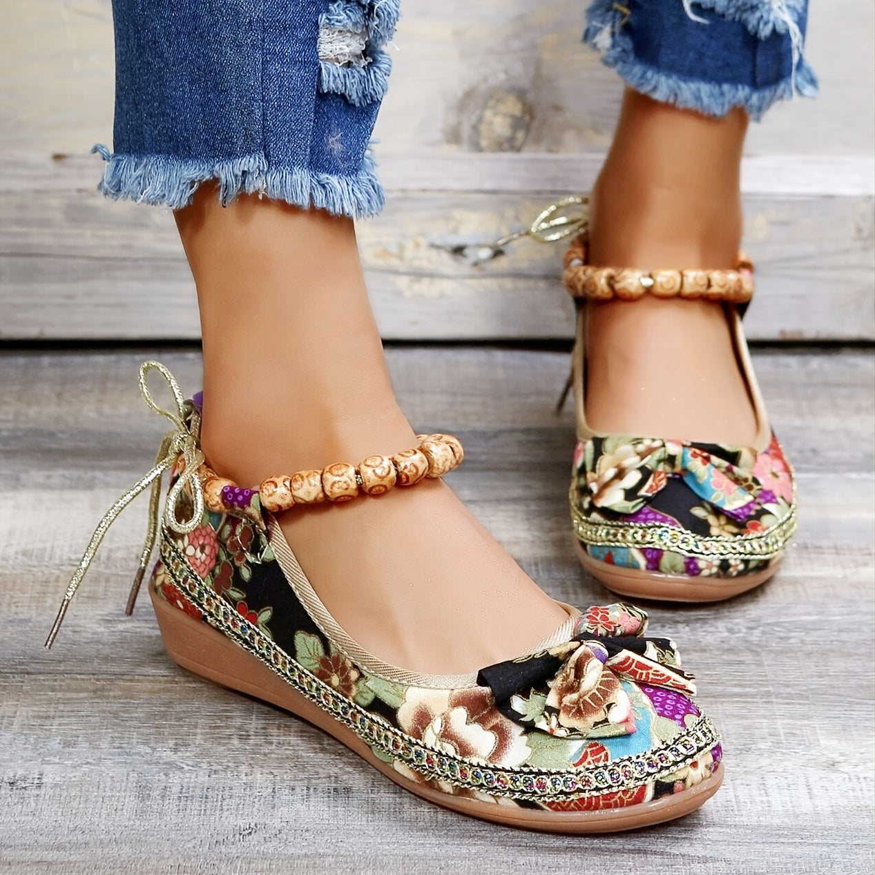 Kana - Floral Print Flat Shoes