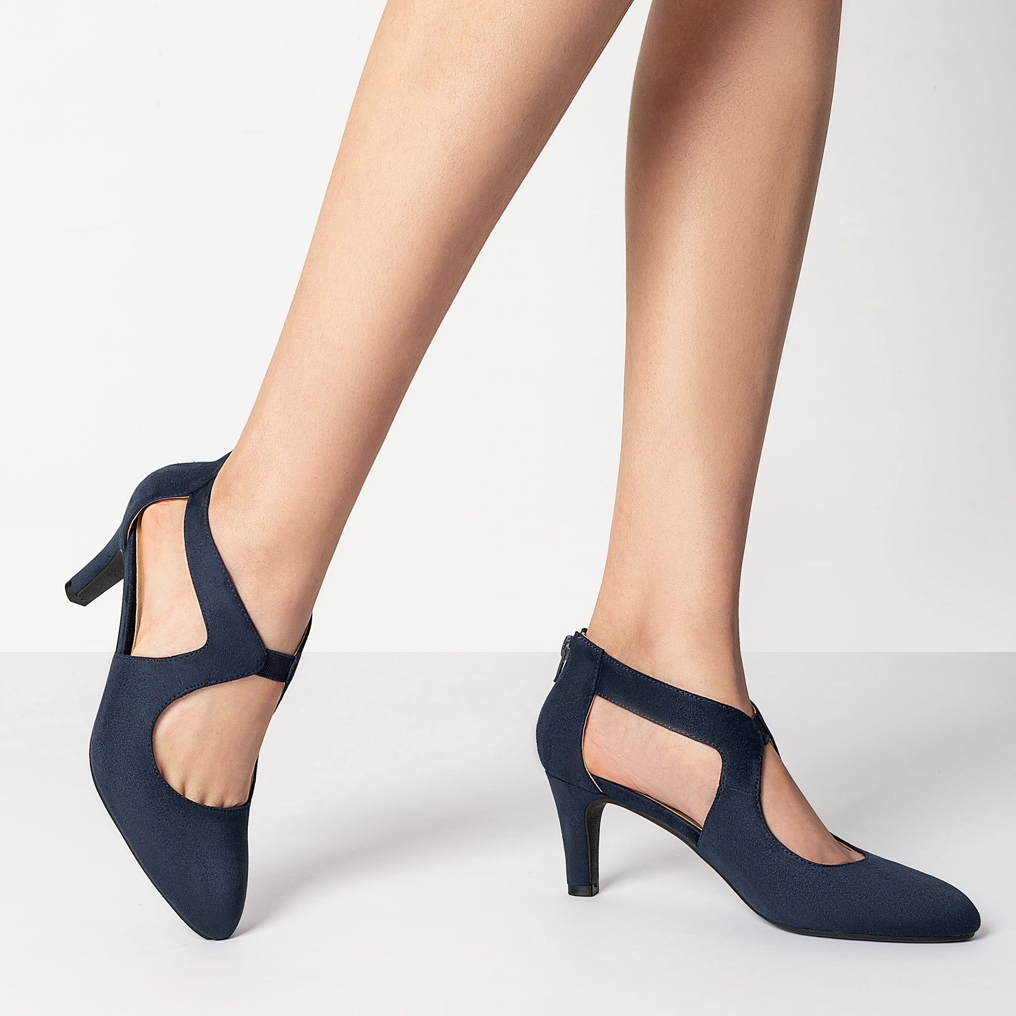 Noa - Pointed Toe Kitten Heels